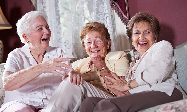 empleo productos quimicos Enfadarse Estudio demuestra que la risa es beneficiosa para la salud del adulto mayor  - másaudio audífonos para sordera